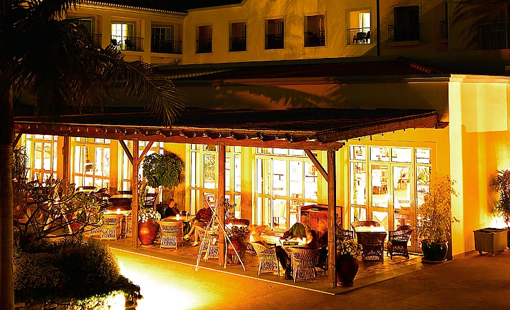 portosantamaria_restaurants01.jpg